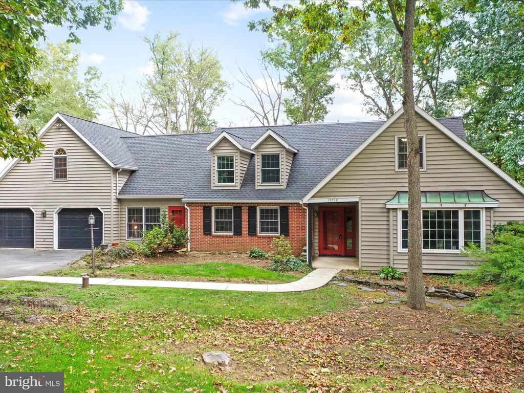 19738 LONGMEADOW RD, Hagerstown, MD 21742