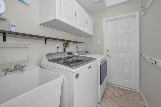 9525 VIA SEGOVIA, New Port Richey, FL 34655