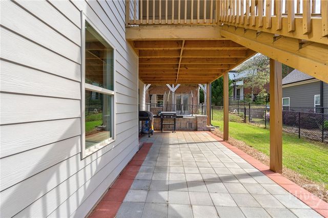 157 Towns Walk Drive, Athens, GA 30606