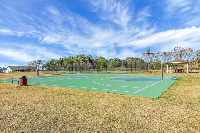 12392 NE 48TH LOOP, Oxford, FL 34484