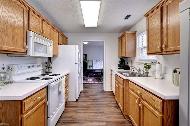 162 Cutspring ARCH, Williamsburg, VA 23185