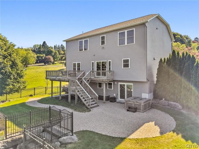 4454 Renee Meadows Drive, Onondaga, NY 13215