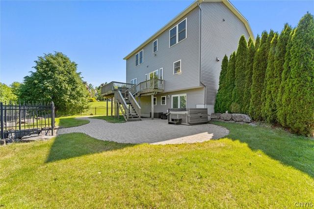 4454 Renee Meadows Drive, Onondaga, NY 13215