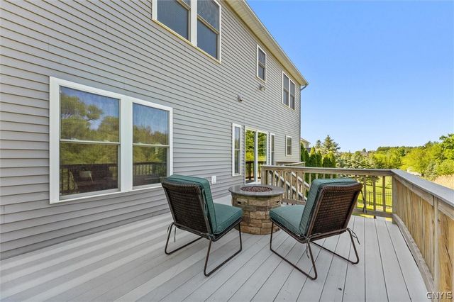 4454 Renee Meadows Drive, Onondaga, NY 13215