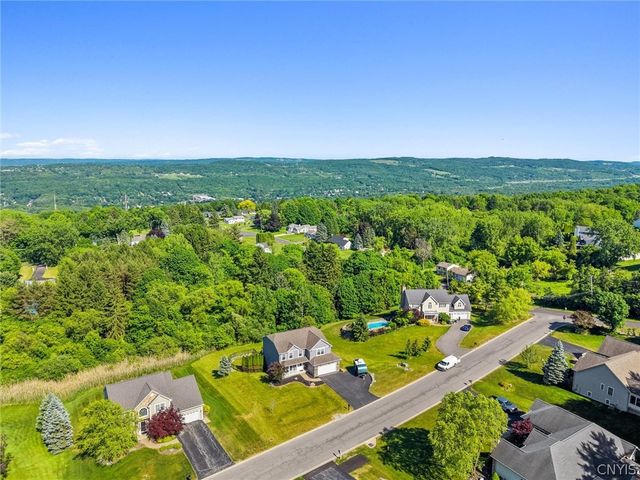 4454 Renee Meadows Drive, Onondaga, NY 13215