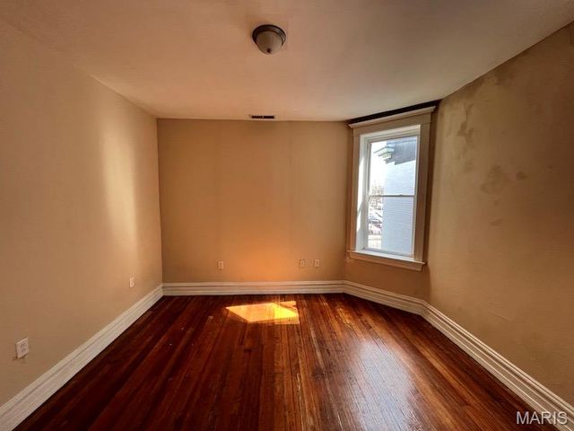 4027 S Grand Boulevard, St Louis, MO 63118