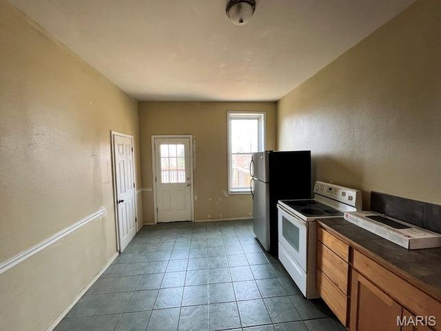 4027 S Grand Boulevard, St Louis, MO 63118