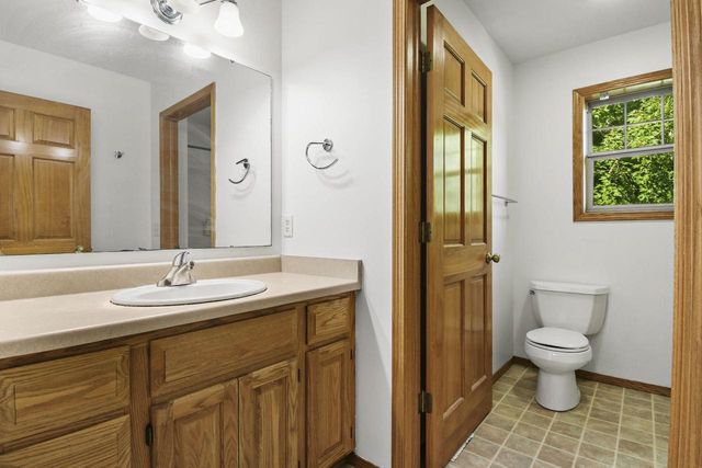 1233 Velvet Leaf Drive, Madison, WI 53719