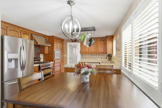 7460 Miller Avenue, Gilroy, CA 95020