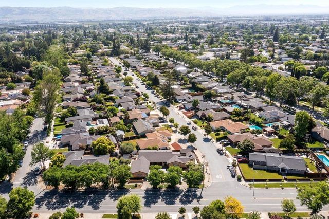 7460 Miller Avenue, Gilroy, CA 95020