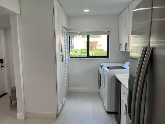 4491 Crystal Lake Drive 108a, Deerfield Beach, FL 33064