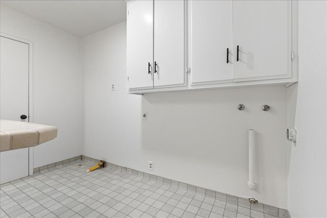 407 Channing Way, Exeter, CA 93221