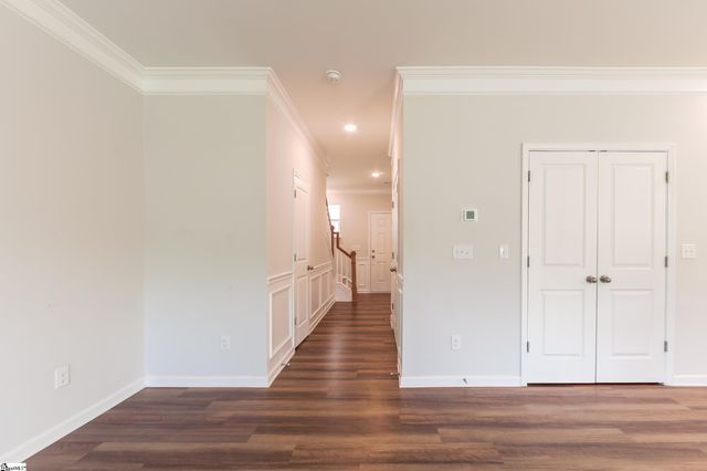 7037 Haddington Drive, Roebuck, SC 29376