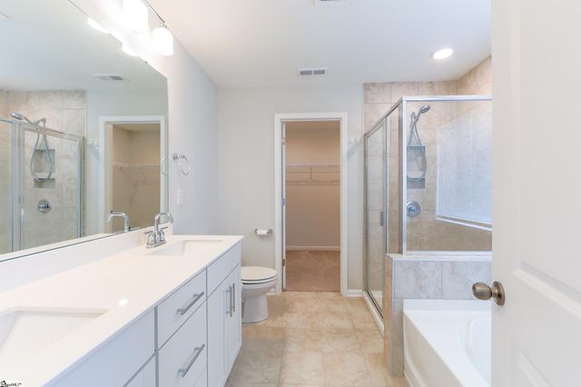 7037 Haddington Drive, Roebuck, SC 29376