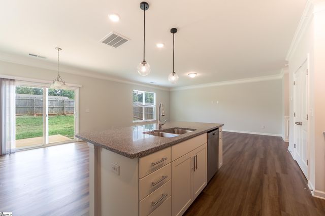 7037 Haddington Drive, Roebuck, SC 29376