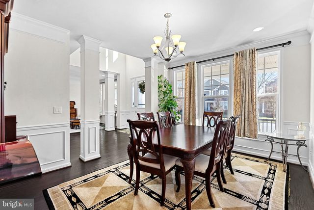 1010 THEMIS ST SE, Leesburg, VA 20175