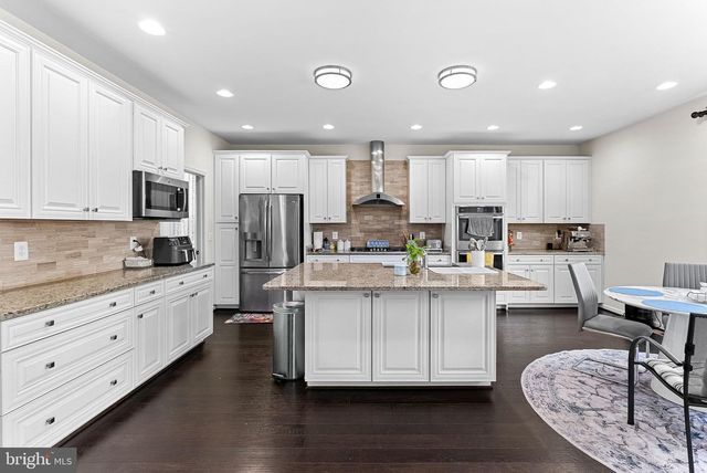 1010 THEMIS ST SE, Leesburg, VA 20175