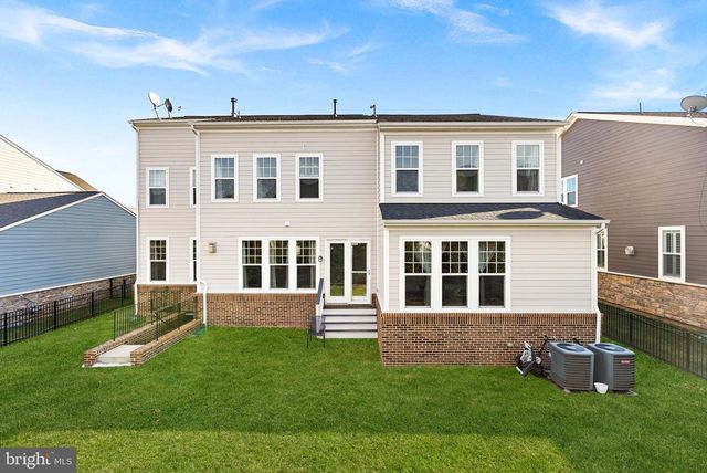 1010 THEMIS ST SE, Leesburg, VA 20175