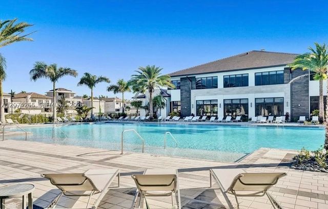 4940 NW 83rd Ave 4940, Doral, FL 33166