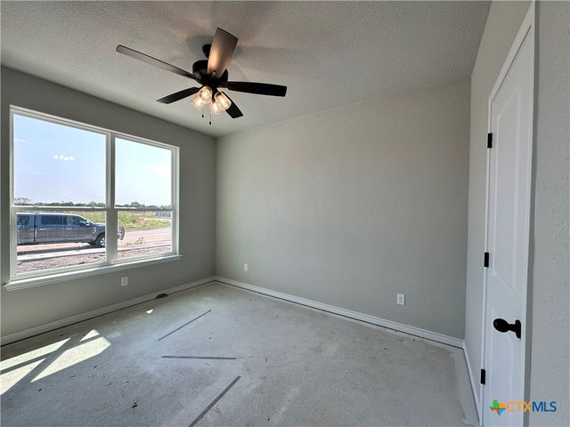2598 Settlers Oak Drive, Belton, TX 76513