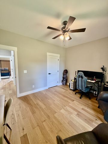 58 Jordan Rd, Lawrenceburg, TN 38464