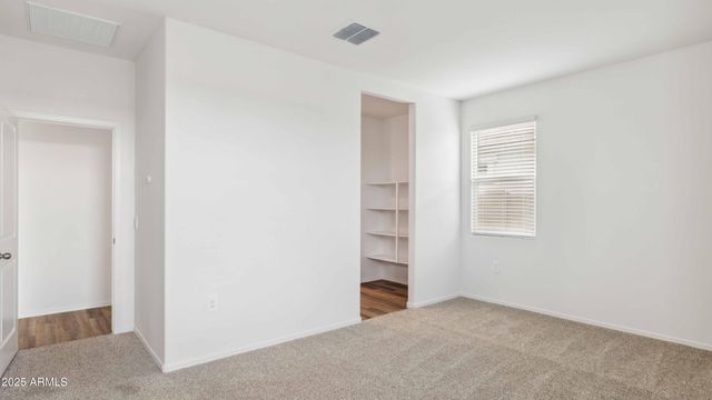 18415 W BUCKSKIN Trail, Wittmann, AZ 85361