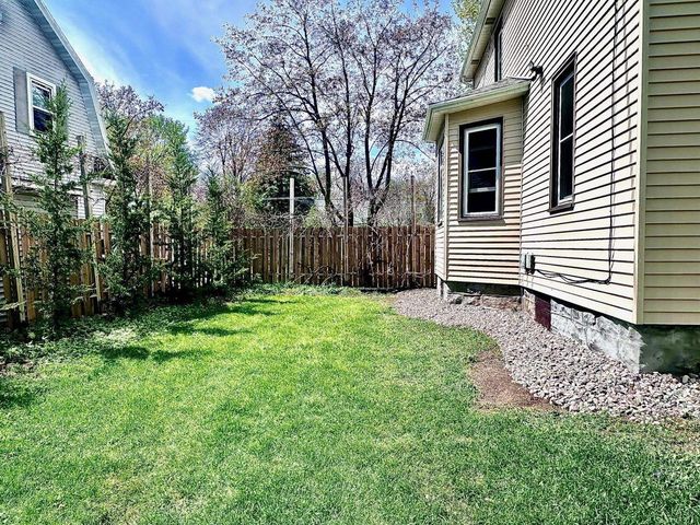 741 S IRWIN AVENUE, Green Bay, WI 54301