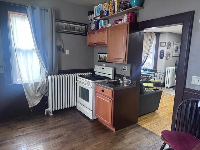741 S IRWIN AVENUE, Green Bay, WI 54301