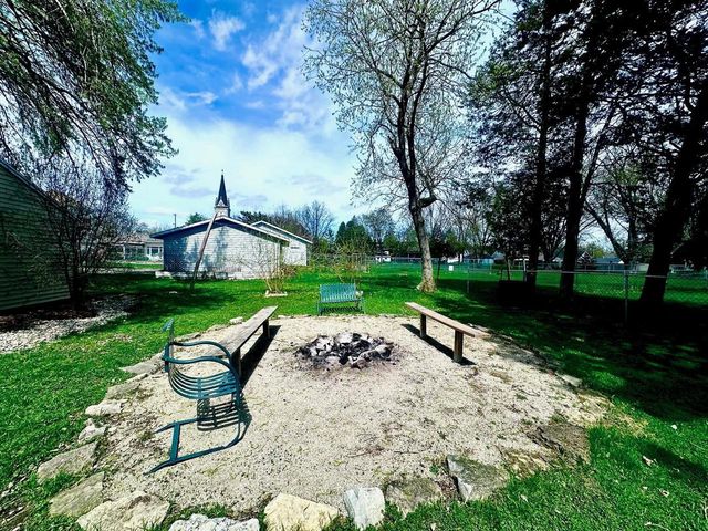 741 S IRWIN AVENUE, Green Bay, WI 54301