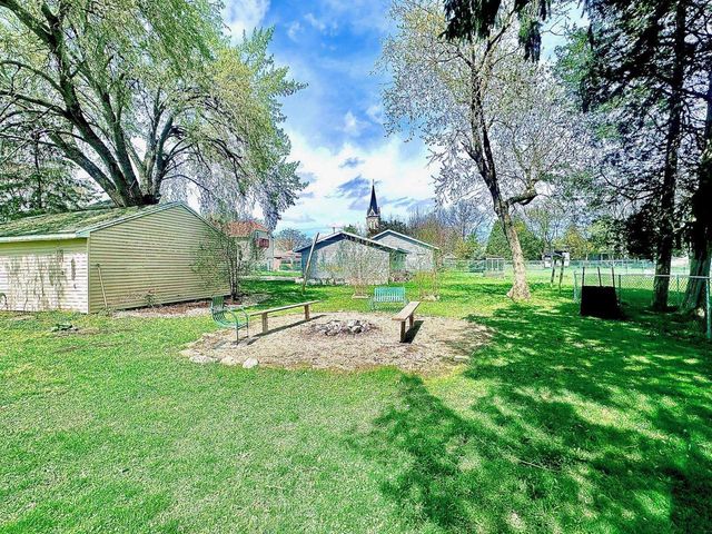 741 S IRWIN AVENUE, Green Bay, WI 54301