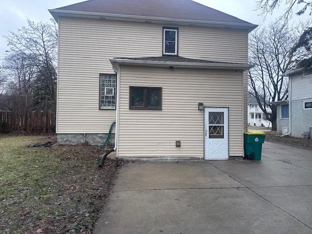 741 S IRWIN AVENUE, Green Bay, WI 54301