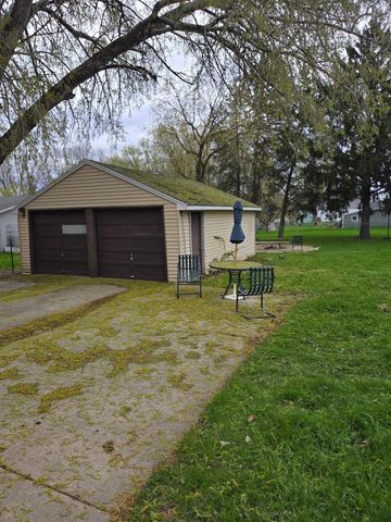 741 S IRWIN AVENUE, Green Bay, WI 54301