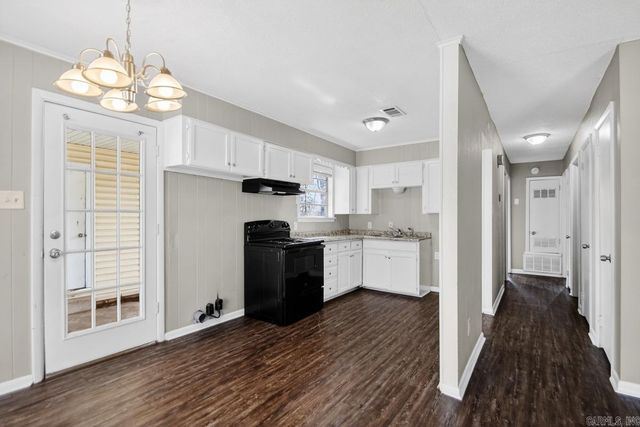 1011 Ferrell Drive, Jacksonville, AR 72076