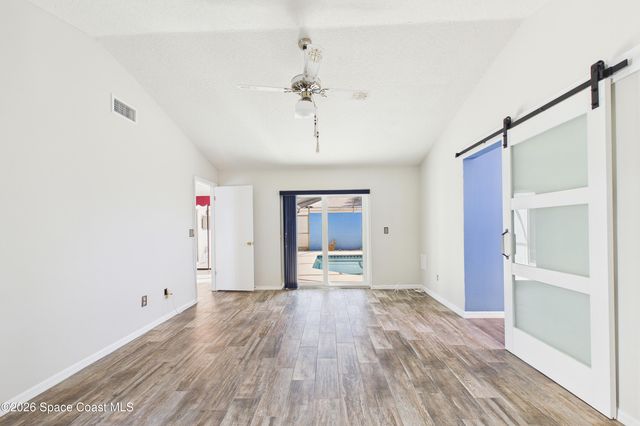 325 Country Walk Street, Melbourne, FL 32940