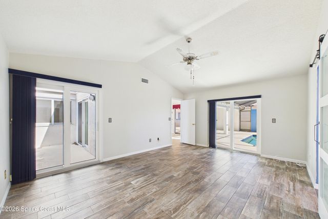 325 Country Walk Street, Melbourne, FL 32940