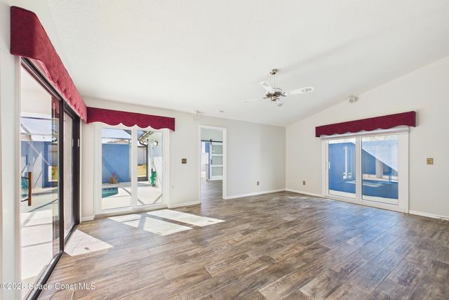 325 Country Walk Street, Melbourne, FL 32940