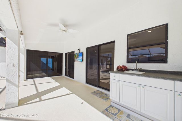 325 Country Walk Street, Melbourne, FL 32940