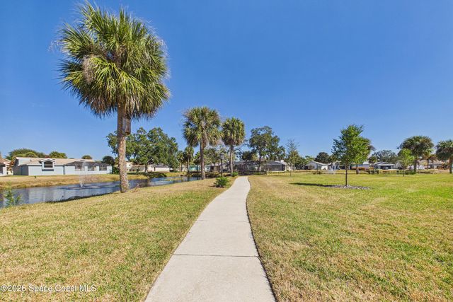 325 Country Walk Street, Melbourne, FL 32940