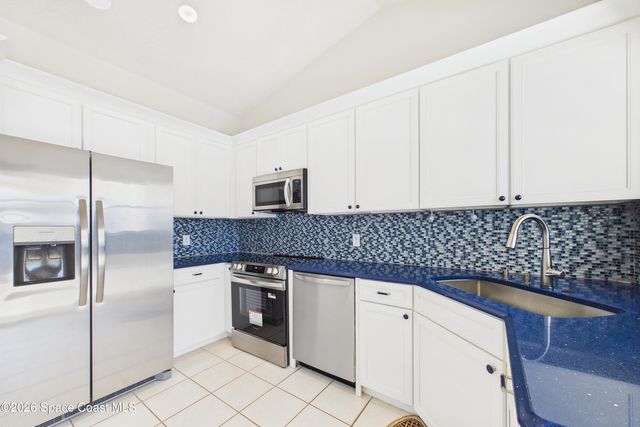 325 Country Walk Street, Melbourne, FL 32940