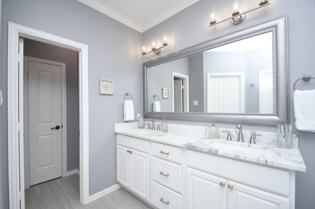 6304 Wood Creek Lane, League City, TX 77573