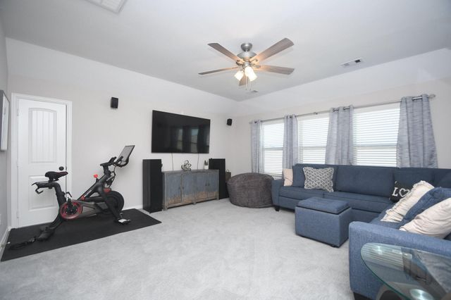 6304 Wood Creek Lane, League City, TX 77573