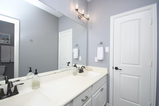 6304 Wood Creek Lane, League City, TX 77573