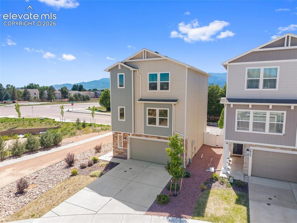 2959 Silver Hawk Avenue, Colorado Springs, CO 80916 — photo 3