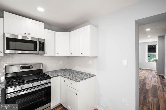 2139 N 10TH ST, Philadelphia, PA 19122