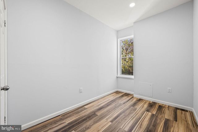 2139 N 10TH ST, Philadelphia, PA 19122