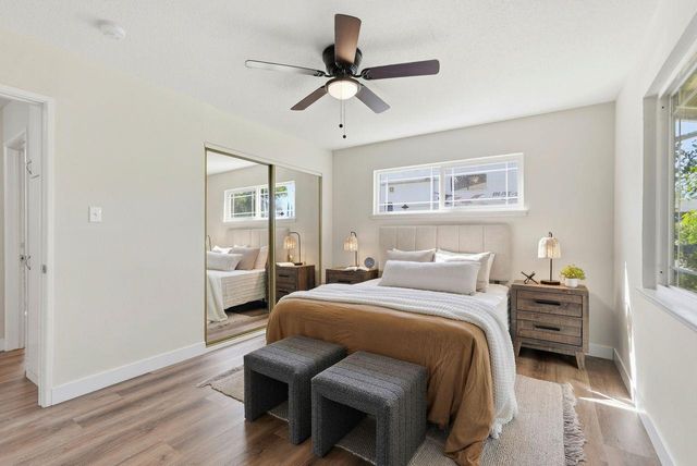 8200 Zenith Dr, Citrus Heights, CA 95621