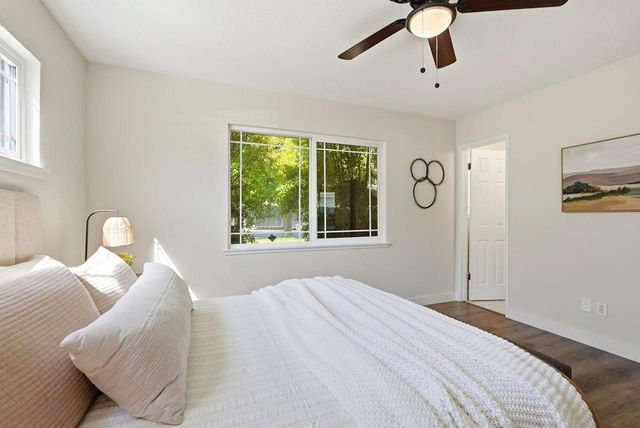 8200 Zenith Dr, Citrus Heights, CA 95621