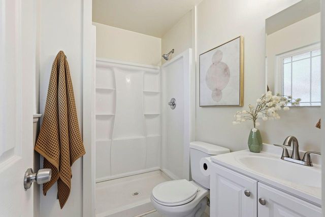 8200 Zenith Dr, Citrus Heights, CA 95621