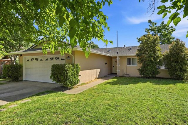 8200 Zenith Dr, Citrus Heights, CA 95621