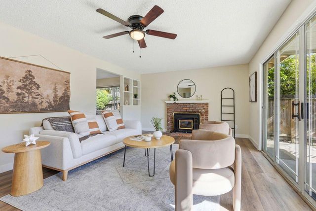 8200 Zenith Dr, Citrus Heights, CA 95621